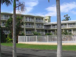 Cabarita Lake Apartments - Accommodation China 0