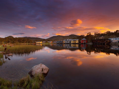 Novotel Lake Crackenback Resort & Spa - Accommodation Asia 2