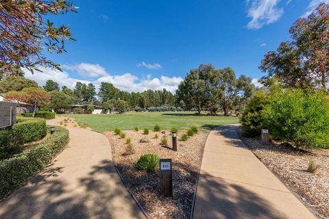 Club Wyndham Seven Mile Beach-Trademark - Accommodation Guide 1