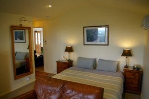 Southern Anchorage Retreat - Accommodation Asia 1