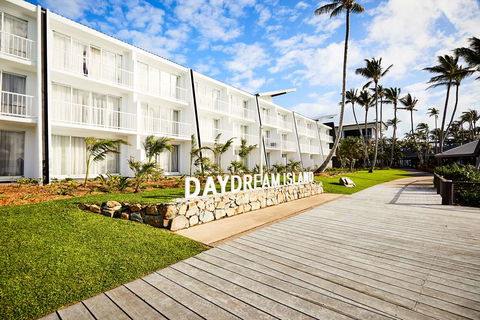 Daydream Island Resort - Accommodation Guide 1