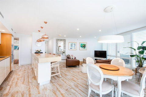 Lanai Riverside Apartments - Accommodation Guide 1