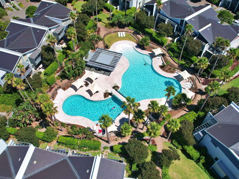 Pullman Magenta Shores Resort - Accommodation Asia 1