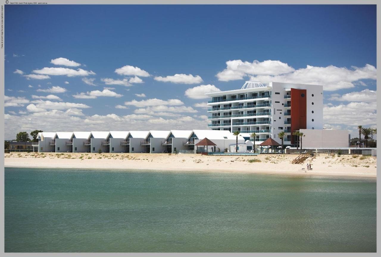 Madora Bay WA Accommodation Guide