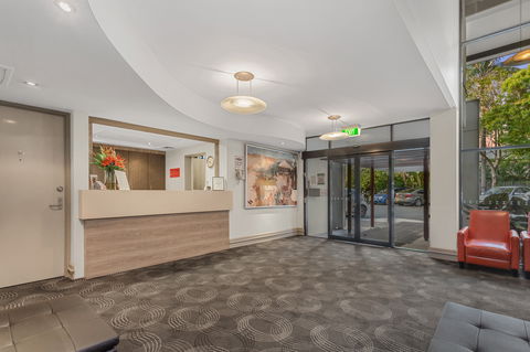 The Airport International Motel - Accommodation Asia 2