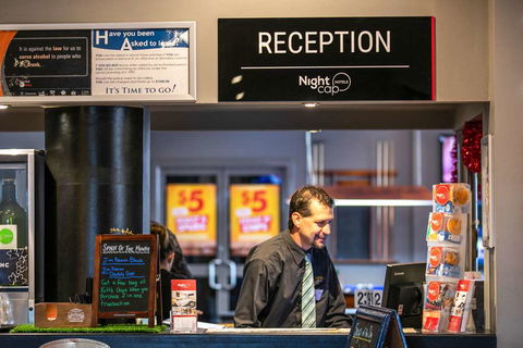 Nightcap At Hendon Hotel - Accommodation Asia 1