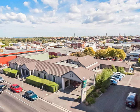 Quality Inn & Suites Menzies - Accommodation Asia 1