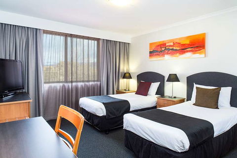Alpha Hotel Canberra - Accommodation Asia 2