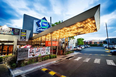 Sandbelt Club Hotel - Accommodation Asia 0