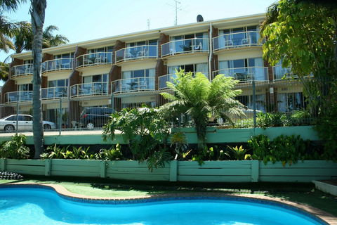 Sapphire Waters Motor Inn - Accommodation Asia 0