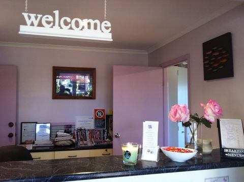 Sapphire Waters Motor Inn - Accommodation Asia 2