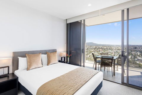 The Milton Brisbane - Accommodation Guide 1