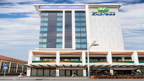 Holiday Inn Express Adelaide City Centre - Accommodation Asia 1
