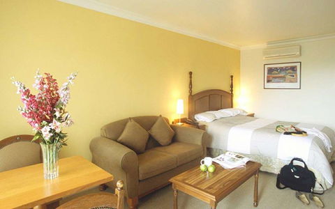Best Western Plus The Tudor-Box Hill - Accommodation Asia 2