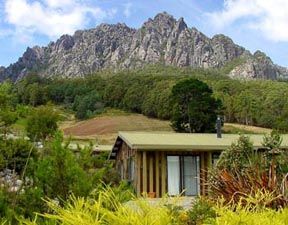 Silver Ridge Retreat - Accommodation Asia 0