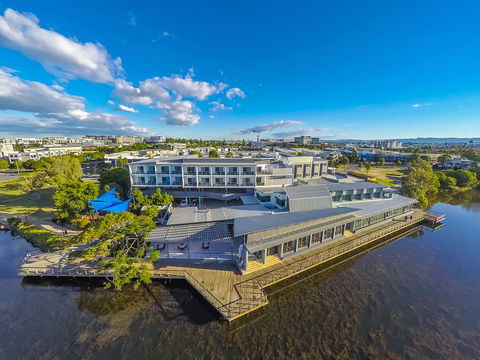 Best Western Plus North Lakes Hotel - Accommodation Asia 0