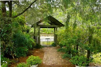 Kemeys Mountain Hideaway - Accommodation Asia 0