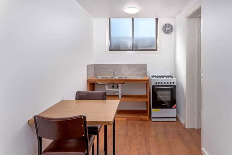 Econo Lodge Lilydale - Accommodation Guide 1