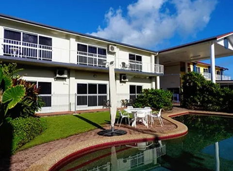 Barrier Reef Motel - Accommodation Guide 0