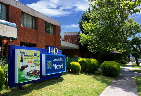 Lamplighter Motel - Accommodation Asia 0