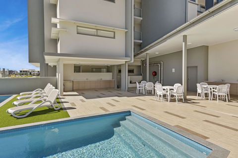 Direct Hotels - Aquarius Kawana - Accommodation China 2