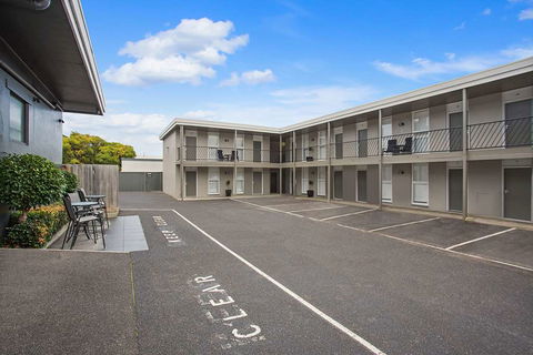 Comfort Inn Western - Accommodation Asia 2