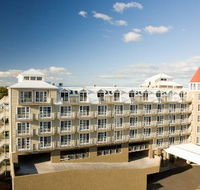 Deep Blue Hotel  Hot Springs - Accommodation Asia