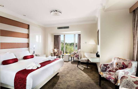 Swan River Hotel - Accommodation China 7