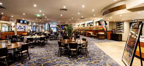 Sandbelt Club Hotel - Accommodation Asia 8