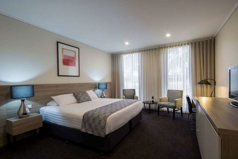 Dingley International Hotel - Accommodation Guide 5