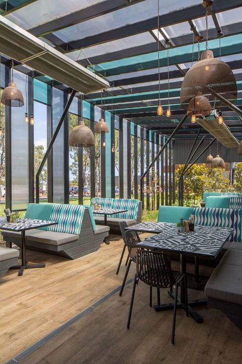 Dingley International Hotel - Accommodation Guide 15