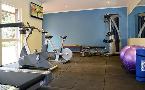 Best Western Plus The Buckingham Inn - Accommodation Guide 14