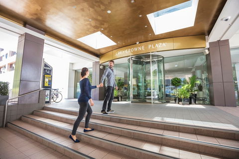 Crowne Plaza Canberra - Accommodation Asia 0