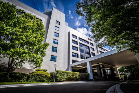 Crowne Plaza Canberra - Accommodation Asia 1