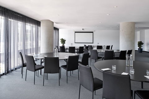 Midnight Hotel, Autograph Collection - Accommodation Asia 9