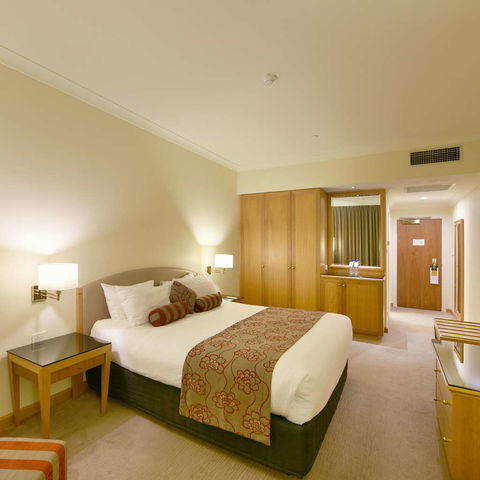 Duxton Hotel - Accommodation Asia 7
