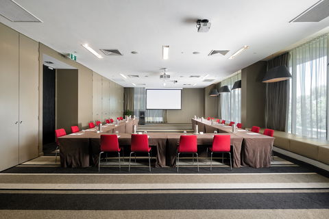 Fraser Suites Perth - Accommodation Asia 11