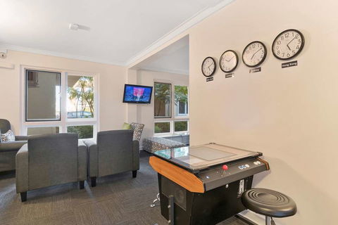 The Peninsula Riverside Apartments - Accommodation Asia 10