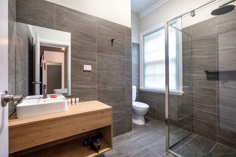 Nightcap at Pymble Hotel - Accommodation Asia 1