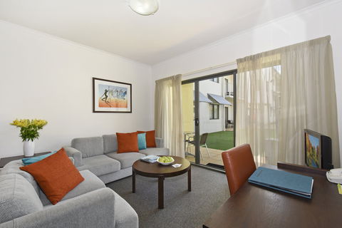 Metro Advance Apartments & Hotel - Accommodation Asia 5