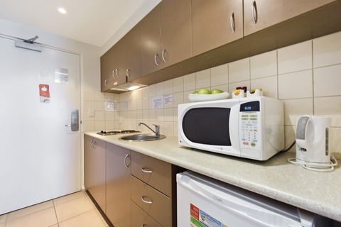 Metro Advance Apartments & Hotel - Accommodation Asia 6