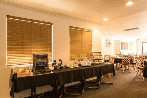 Sanno Marracoonda Airport Hotel - Accommodation Asia 11