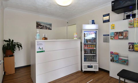 Kennedy Drive Motel - Accommodation Asia 3