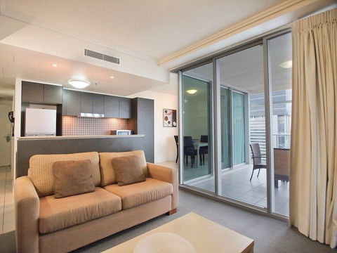 Oaks Casino Towers - Accommodation Asia 2