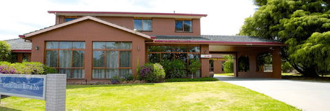 Golden Grain Motor Inn - Accommodation Asia 0