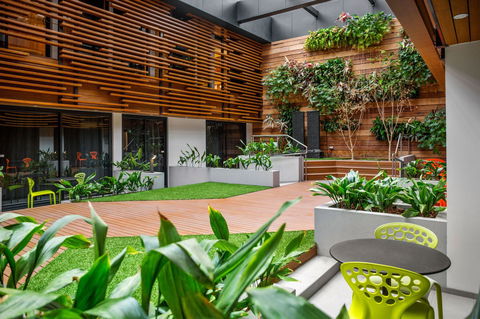 Jasper Hotel - Accommodation Asia 1