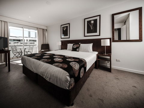 Salamanca Suites - Accommodation Asia 2