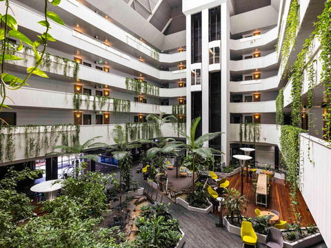 Novotel Darwin Atrium - Accommodation Guide 0