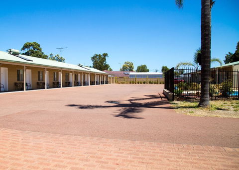 Pinjarra Resort - Accommodation Asia 2