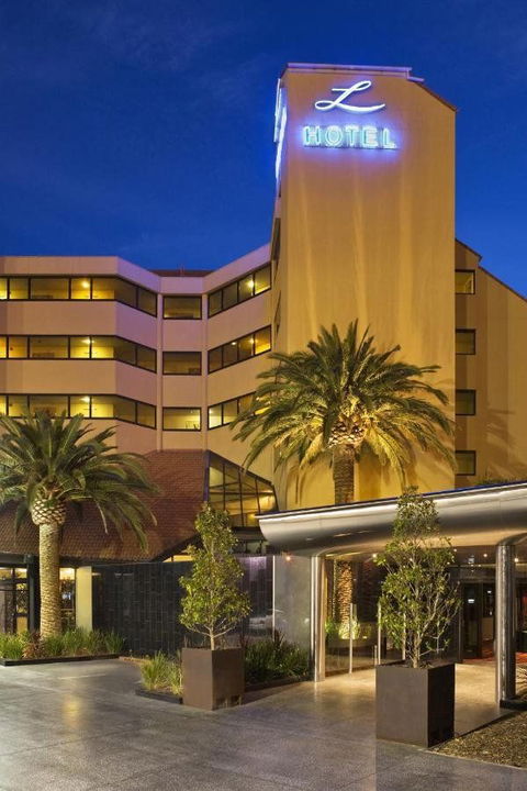 The Lakes Resort Hotel - Accommodation Asia 0